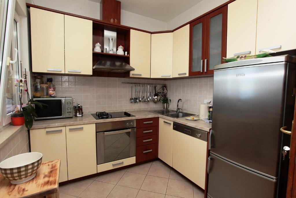 Apartments Akmadzic Makarska Buitenkant foto