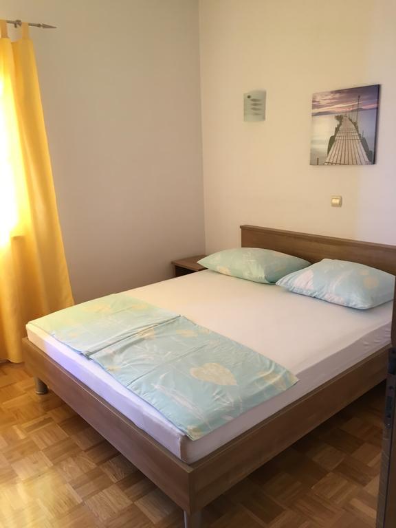 Apartments Akmadzic Makarska Buitenkant foto