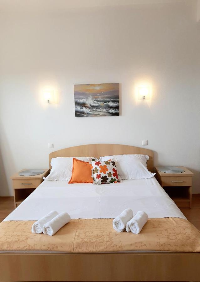 Apartments Akmadzic Makarska Buitenkant foto
