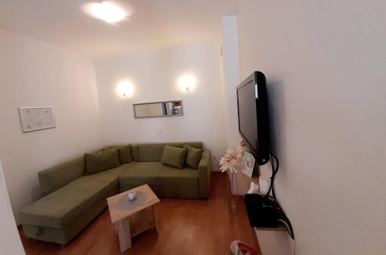 Apartments Akmadzic Makarska Buitenkant foto