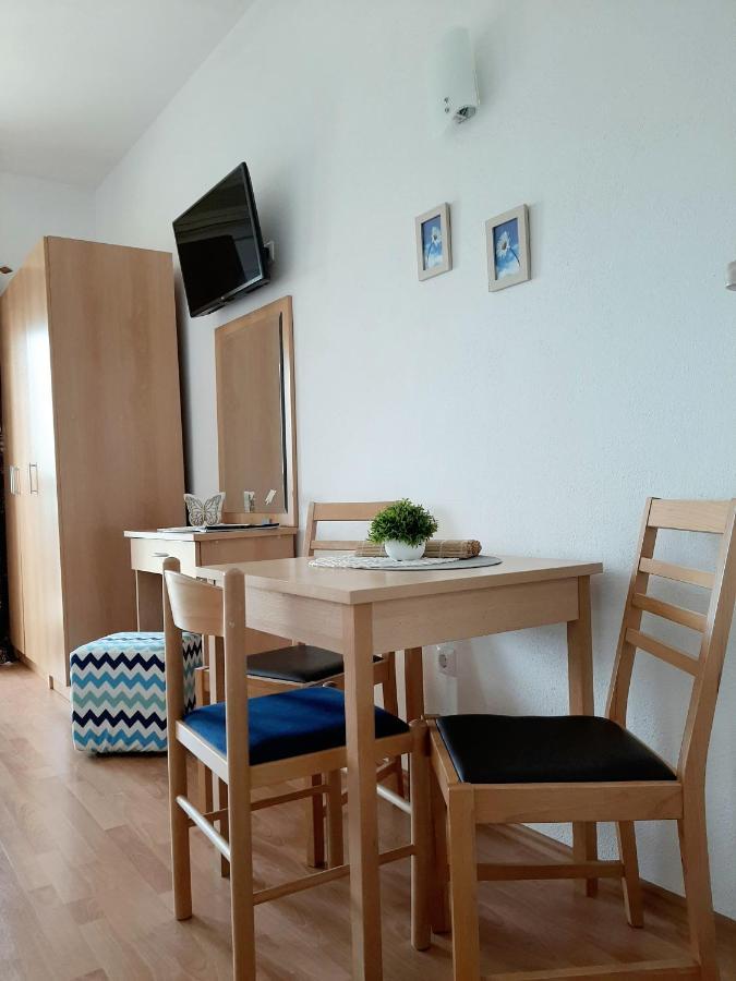 Apartments Akmadzic Makarska Buitenkant foto